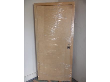 Dveře vnitřní 80 L + obložky (DV093)
